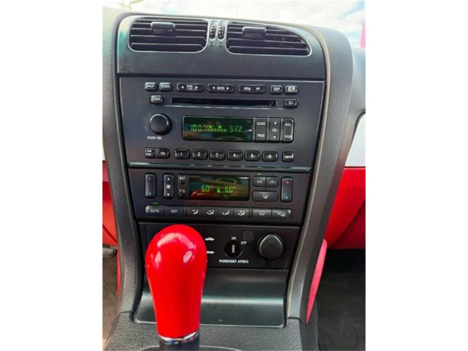 2002 Ford Thunderbird 11th Gen - Image 6 of 21