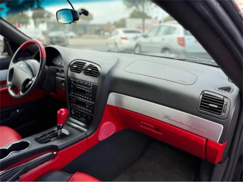 2002 Ford Thunderbird 11th Gen - Image 13 of 21