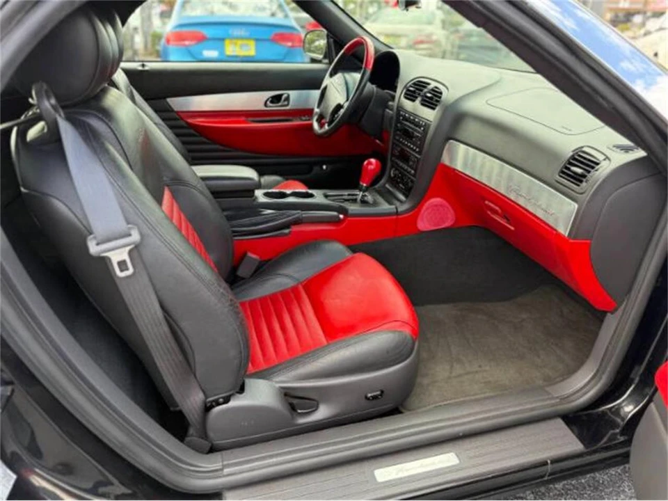 2002 Ford Thunderbird 11th Gen - Image 15 of 21