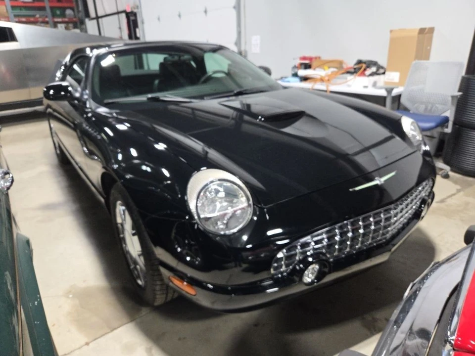 2002 Ford Thunderbird 11th Gen - Image 2 of 4