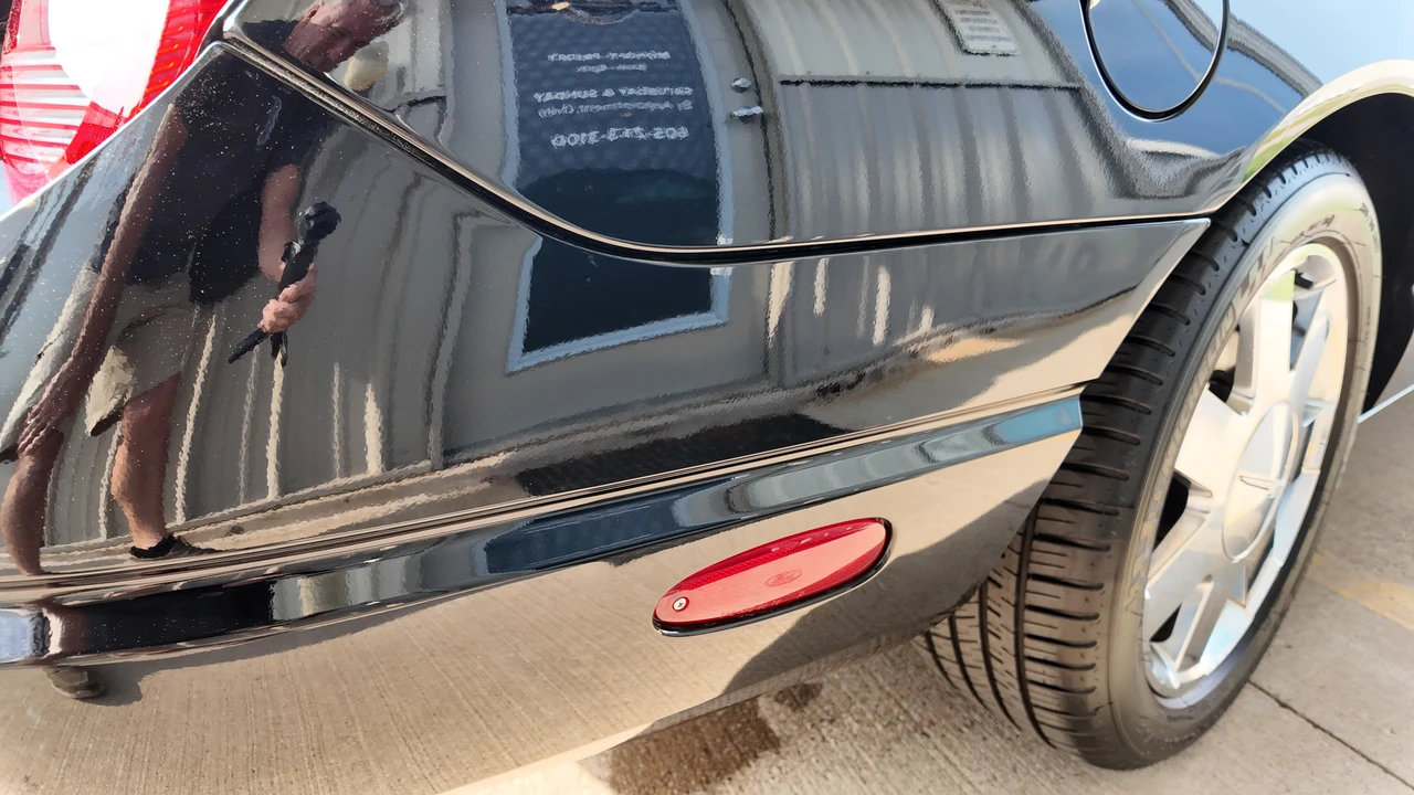 2002 Ford Thunderbird 11th Gen - Image 25 of 31