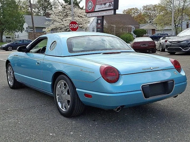 2002 Ford Thunderbird 11th Gen - Image 5 of 12