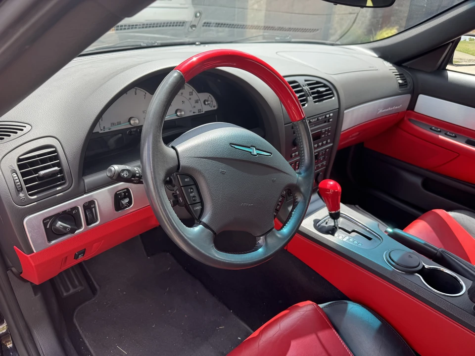 2002 Ford Thunderbird 11th Gen - Image 10 of 14