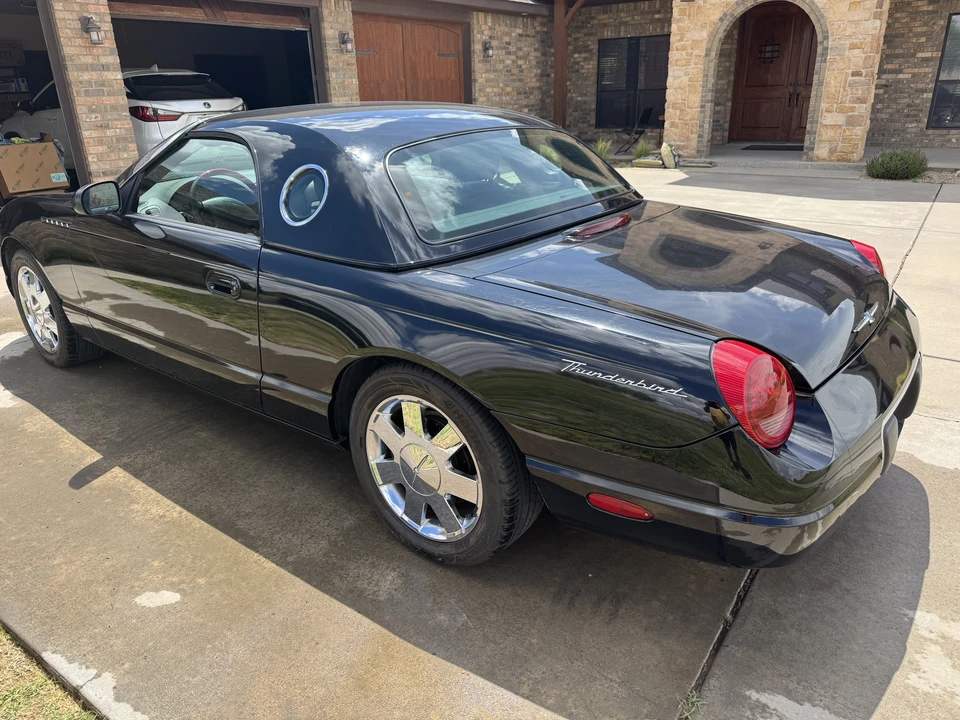 2002 Ford Thunderbird 11th Gen - Image 6 of 14