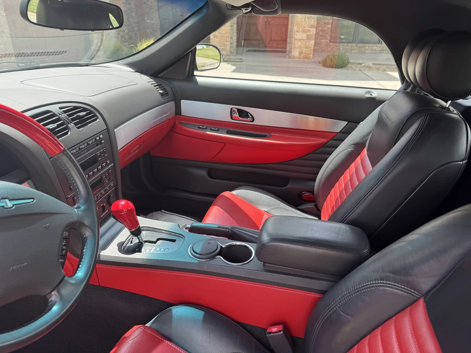 2002 Ford Thunderbird 11th Gen - Image 11 of 14