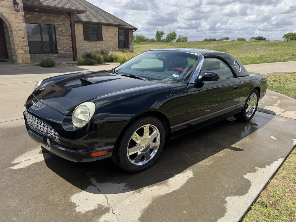 2002 Ford Thunderbird 11th Gen - Image 8 of 14