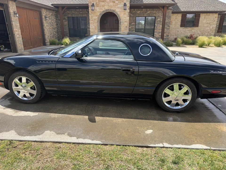 2002 Ford Thunderbird 11th Gen - Image 7 of 14