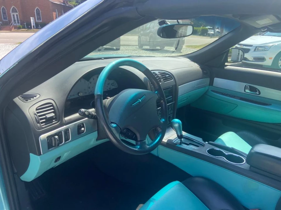 2002 Ford Thunderbird 11th Gen - Image 9 of 20
