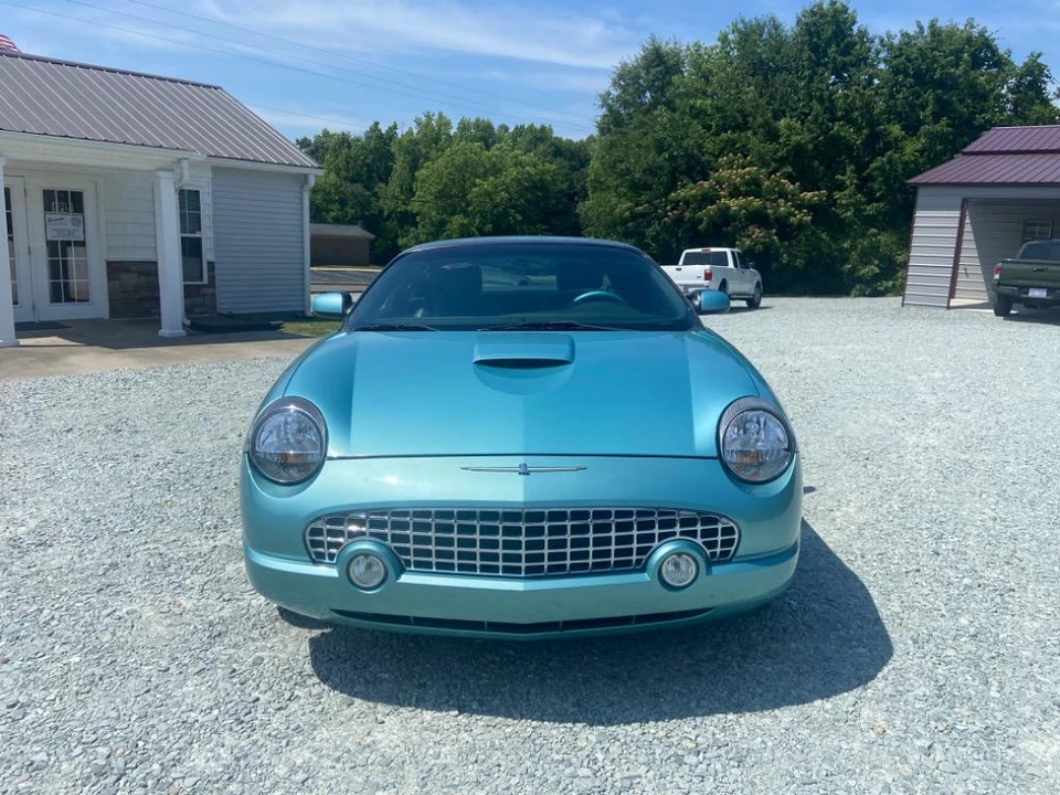 2002 Ford Thunderbird 11th Gen - Image 3 of 20