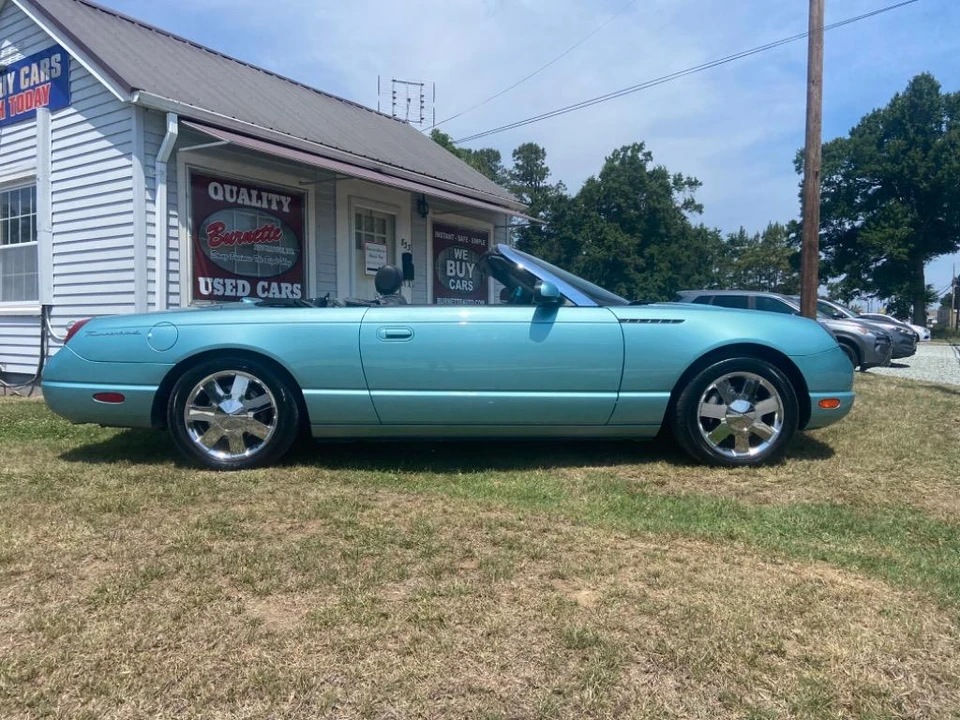 2002 Ford Thunderbird 11th Gen - Image 13 of 20