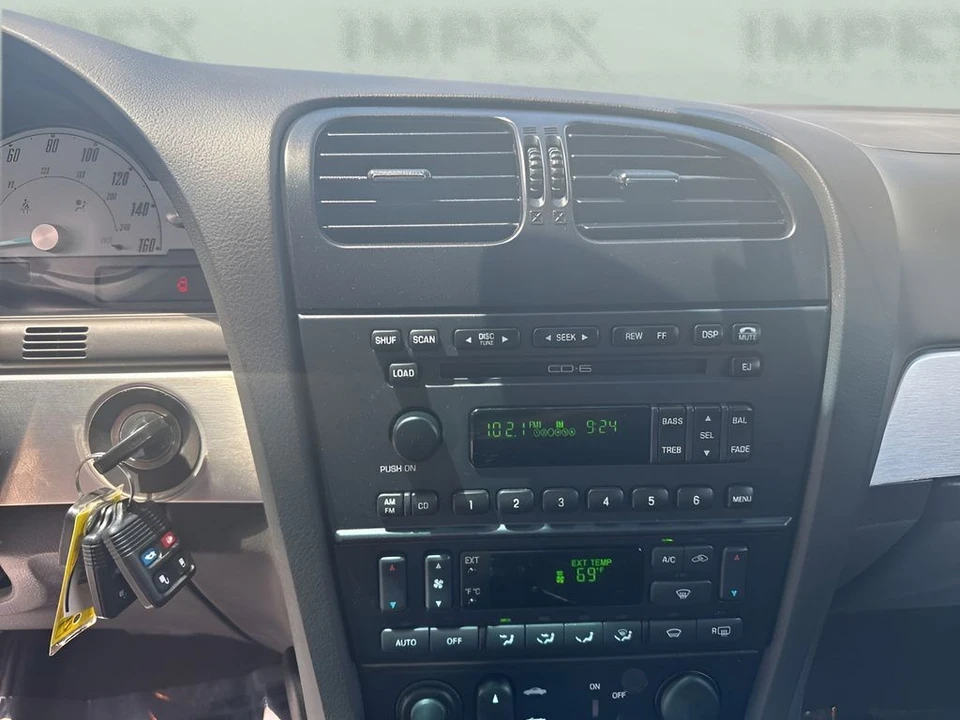2002 Ford Thunderbird 11th Gen - Image 17 of 29