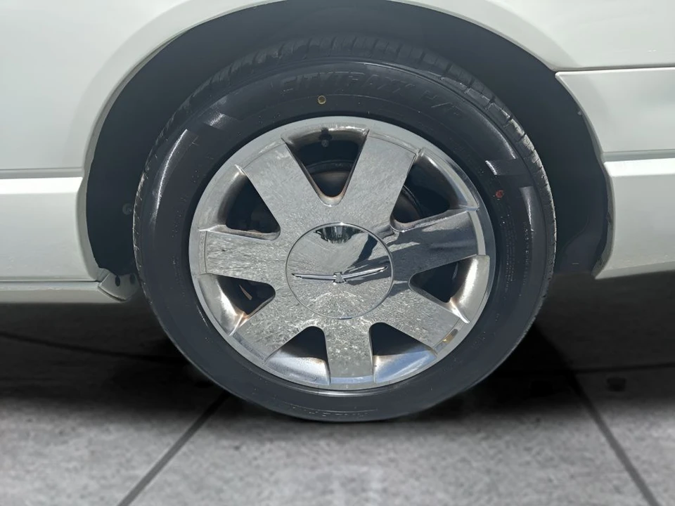 2002 Ford Thunderbird 11th Gen - Image 28 of 29