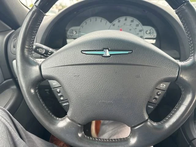 2002 Ford Thunderbird 11th Gen - Image 13 of 15
