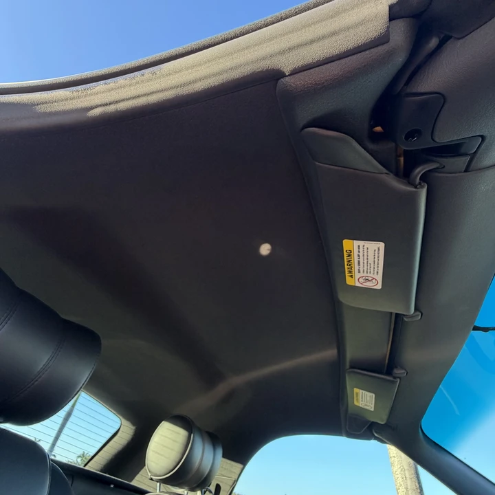 2002 Ford Thunderbird 11th Gen - Image 24 of 31