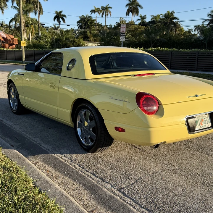 2002 Ford Thunderbird 11th Gen - Image 9 of 31