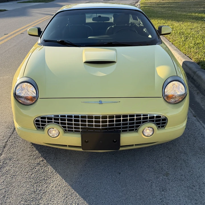 2002 Ford Thunderbird 11th Gen - Image 4 of 31