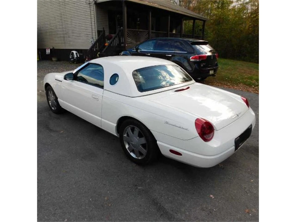 2002 Ford Thunderbird 11th Gen - Image 5 of 12
