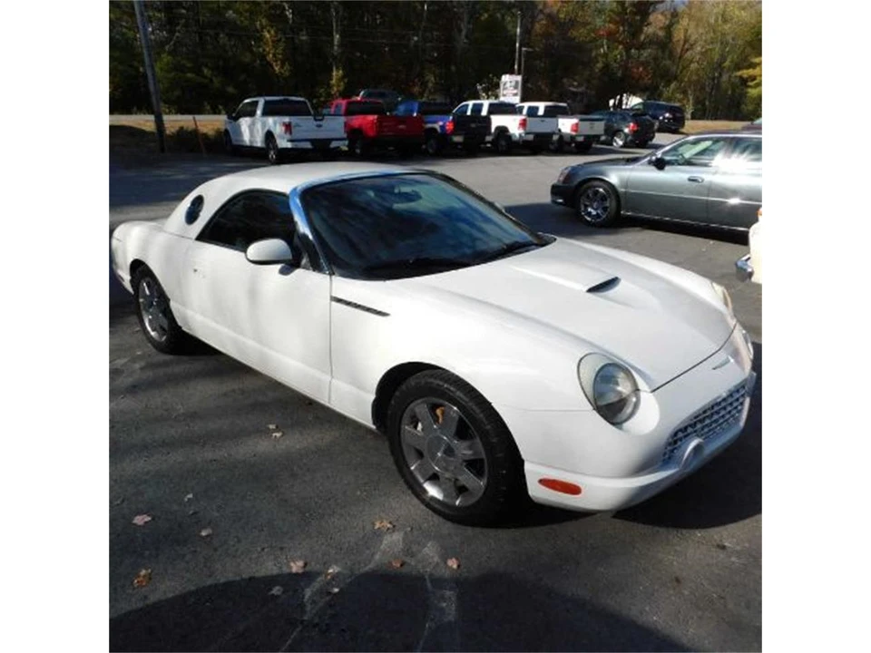 2002 Ford Thunderbird 11th Gen - Image 10 of 12