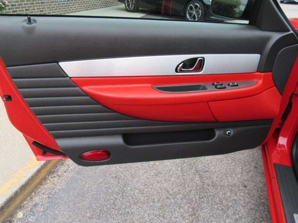 2002 Ford Thunderbird 11th Gen - Image 24 of 31