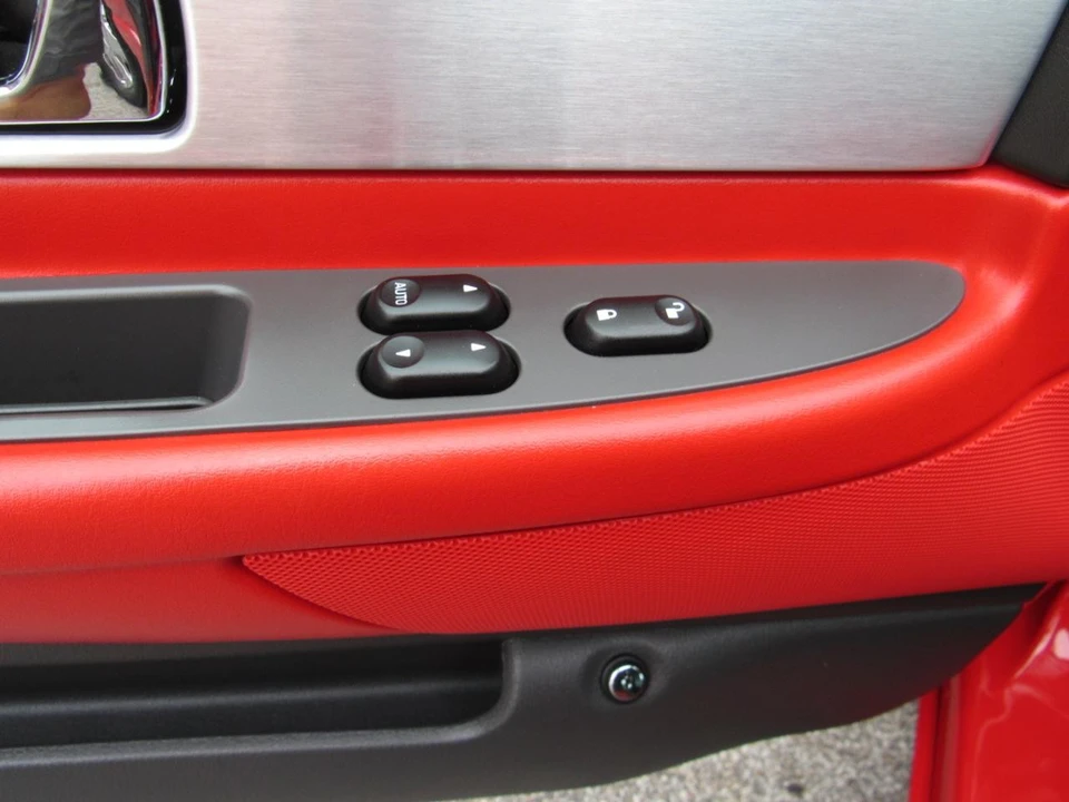 2002 Ford Thunderbird 11th Gen - Image 25 of 31