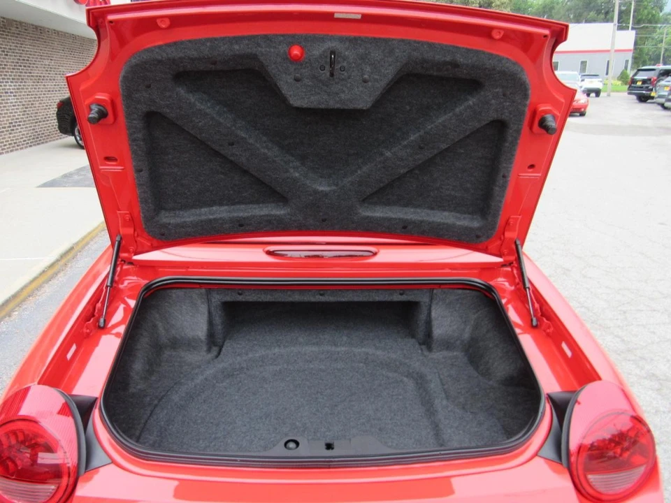 2002 Ford Thunderbird 11th Gen - Image 12 of 31