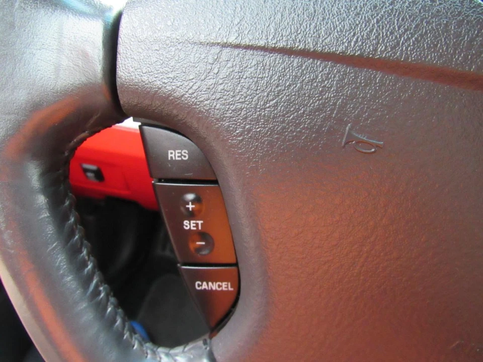 2002 Ford Thunderbird 11th Gen - Image 30 of 31