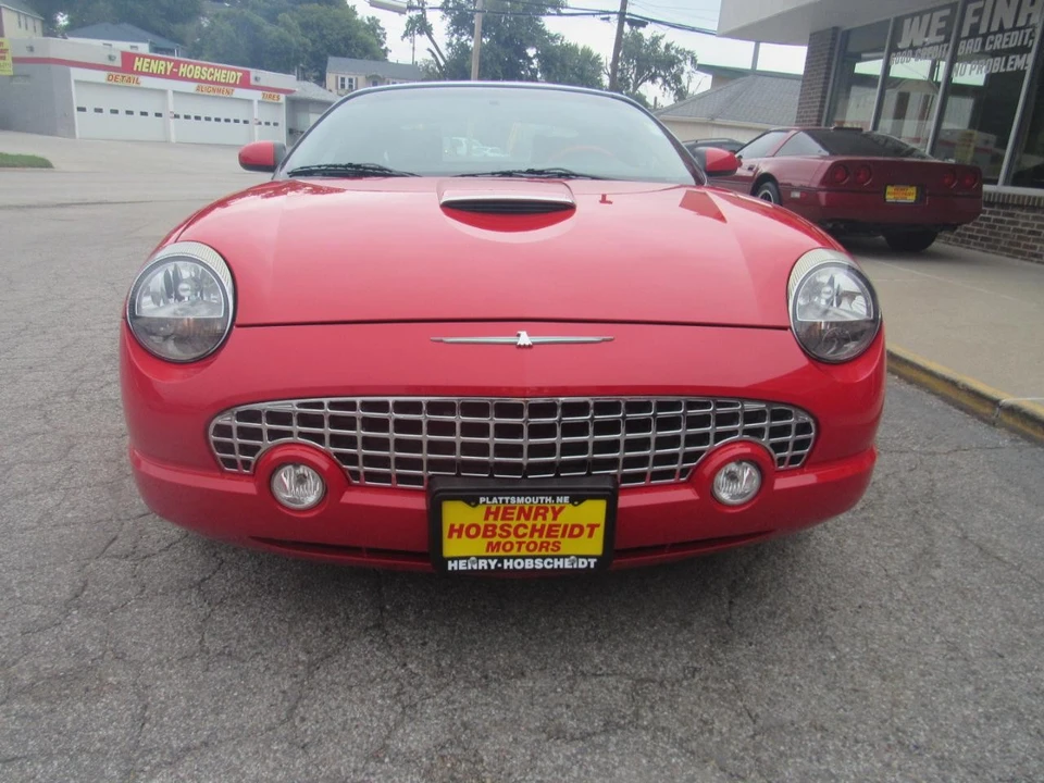 2002 Ford Thunderbird 11th Gen - Image 2 of 31