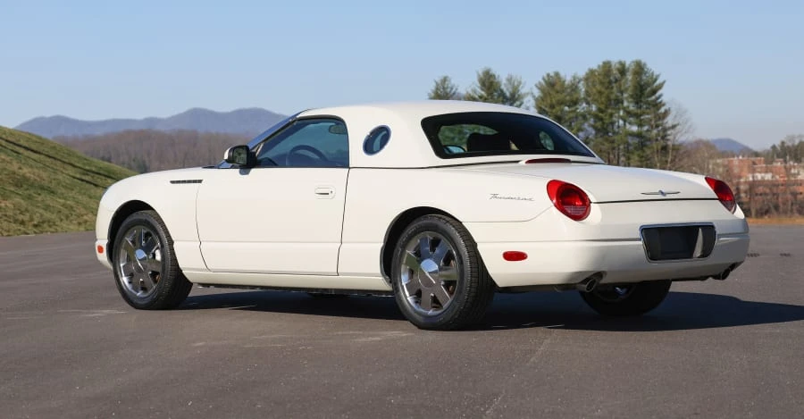 2002 Ford Thunderbird 11th Gen - Image 6 of 31