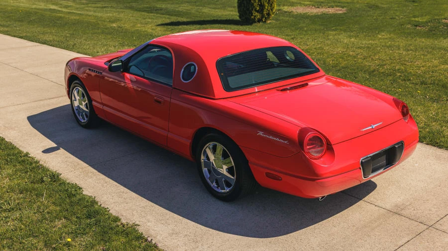 2002 Ford Thunderbird 11th Gen - Image 9 of 31