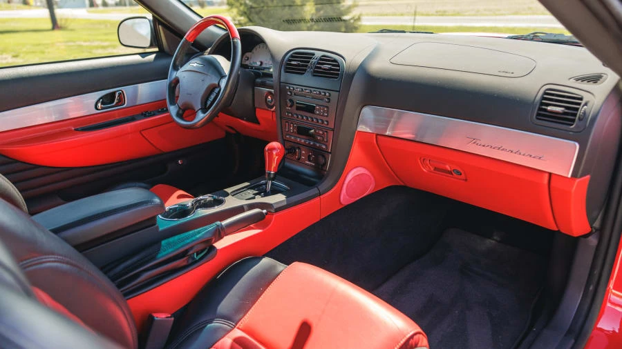 2002 Ford Thunderbird 11th Gen - Image 30 of 31