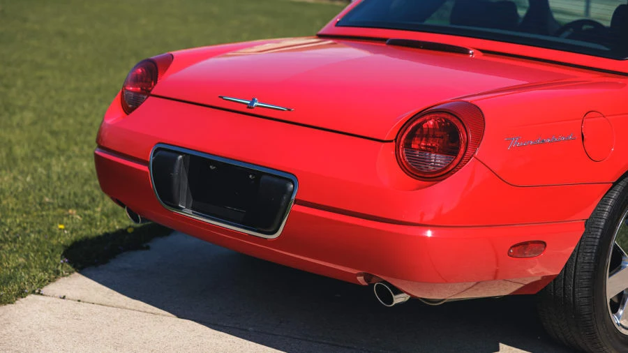 2002 Ford Thunderbird 11th Gen - Image 12 of 31