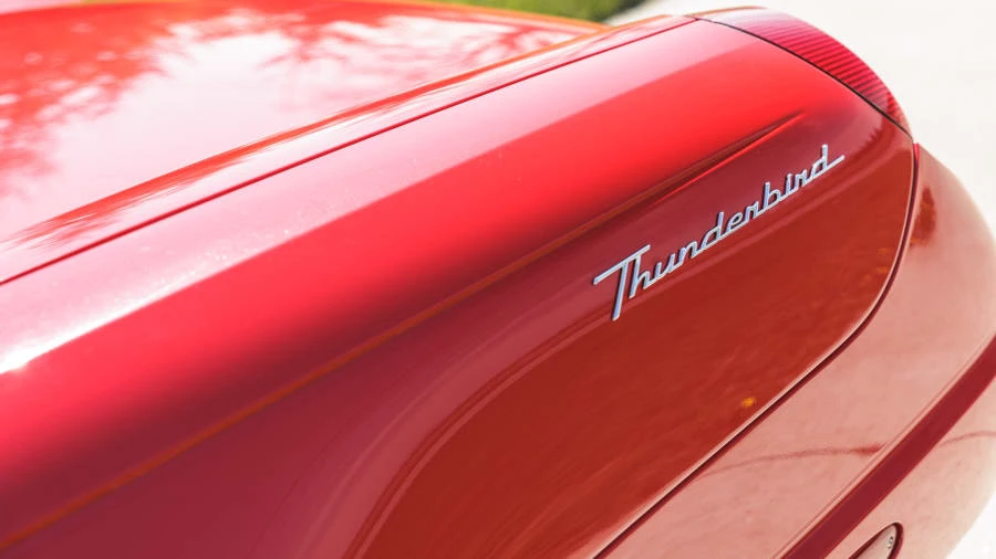2002 Ford Thunderbird 11th Gen - Image 23 of 31