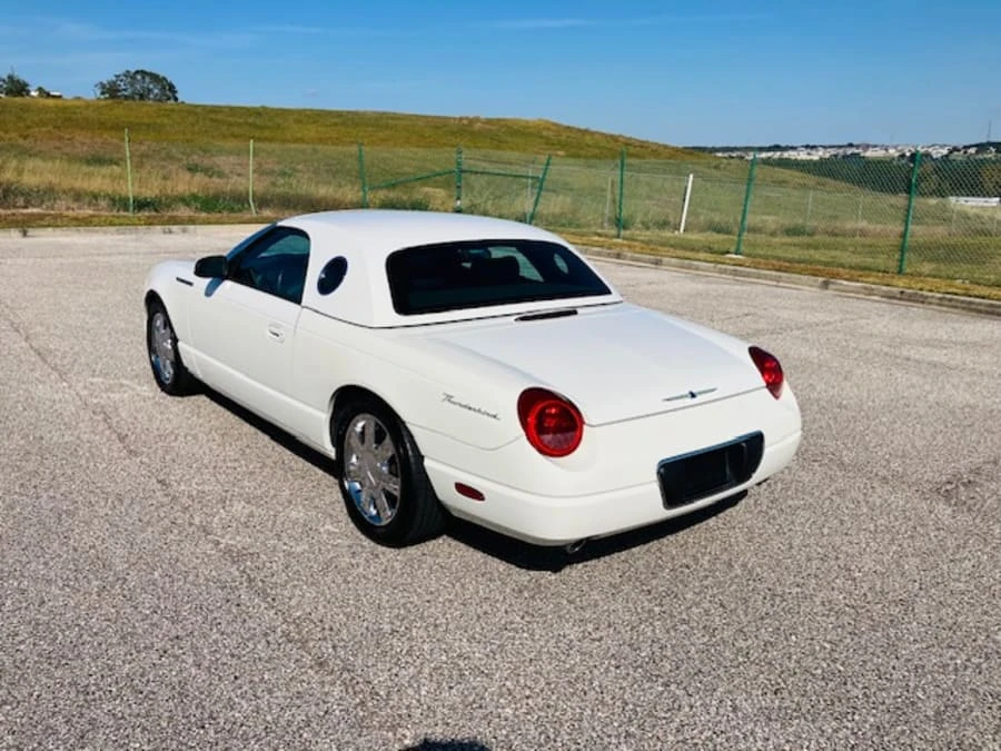 2002 Ford Thunderbird 11th Gen - Image 5 of 13
