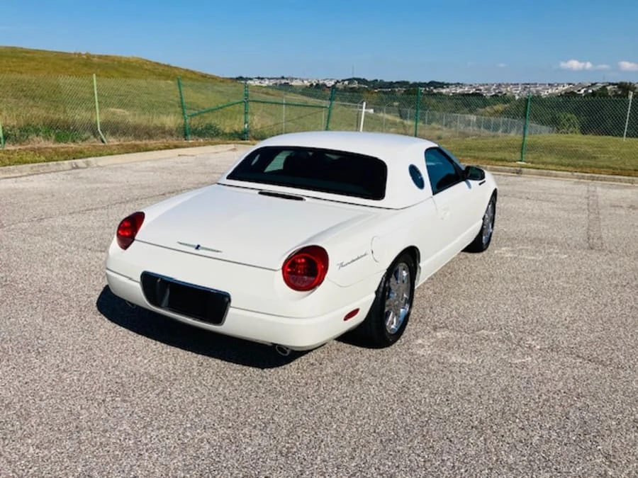 2002 Ford Thunderbird 11th Gen - Image 3 of 13