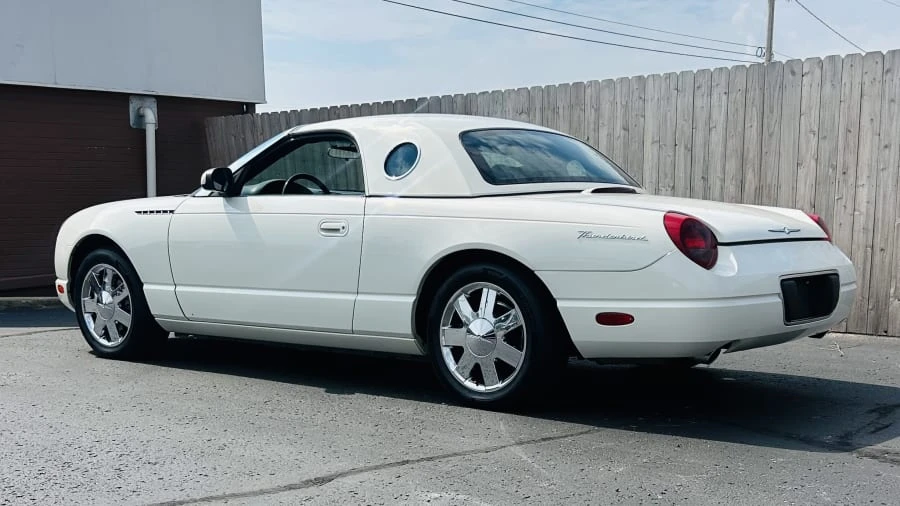 2002 Ford Thunderbird 11th Gen - Image 3 of 6