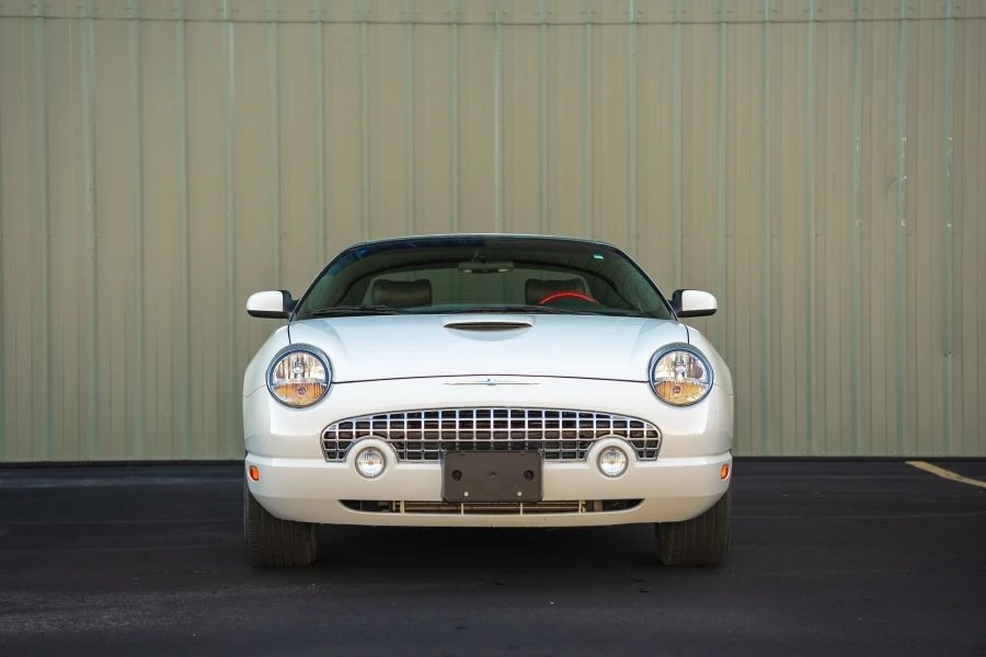 2002 Ford Thunderbird 11th Gen - Image 4 of 31