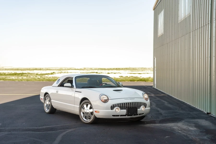 2002 Ford Thunderbird 11th Gen - Image 6 of 31