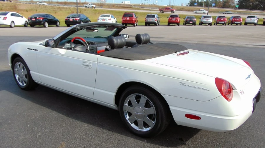2002 Ford Thunderbird 11th Gen - Image 4 of 12