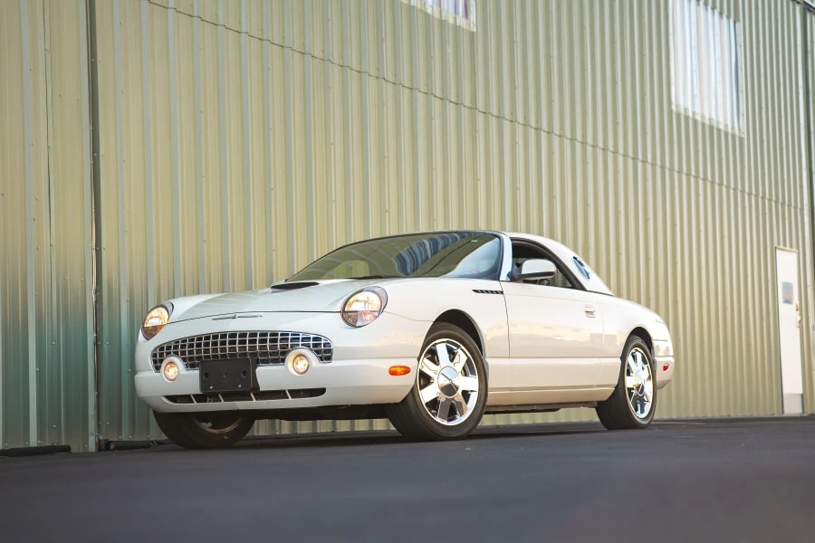 2002 Ford Thunderbird 11th Gen - Image 11 of 31