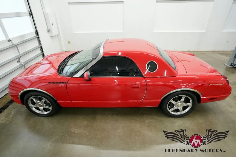 2002 Ford Thunderbird 11th Gen - Image 21 of 31