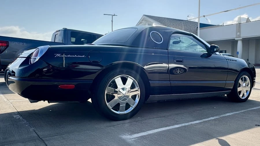 2002 Ford Thunderbird 11th Gen - Image 2 of 6