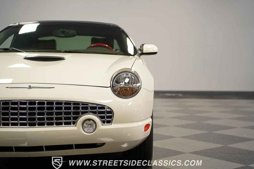 2002 Ford Thunderbird 11th Gen - Image 21 of 21