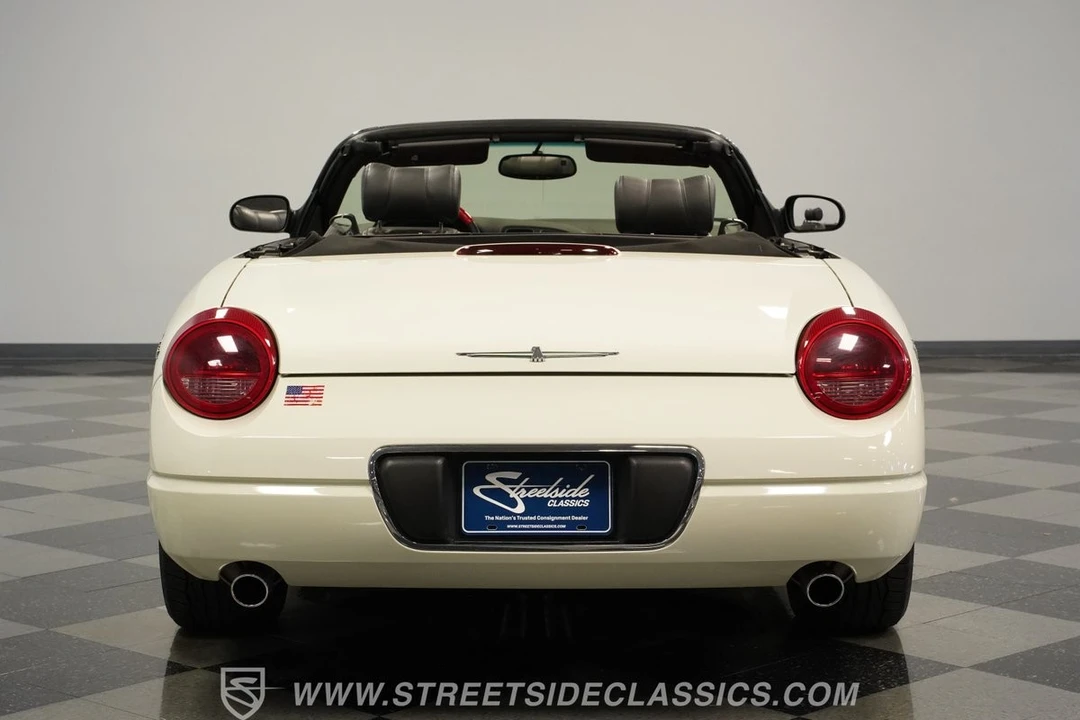 2002 Ford Thunderbird 11th Gen - Image 10 of 12