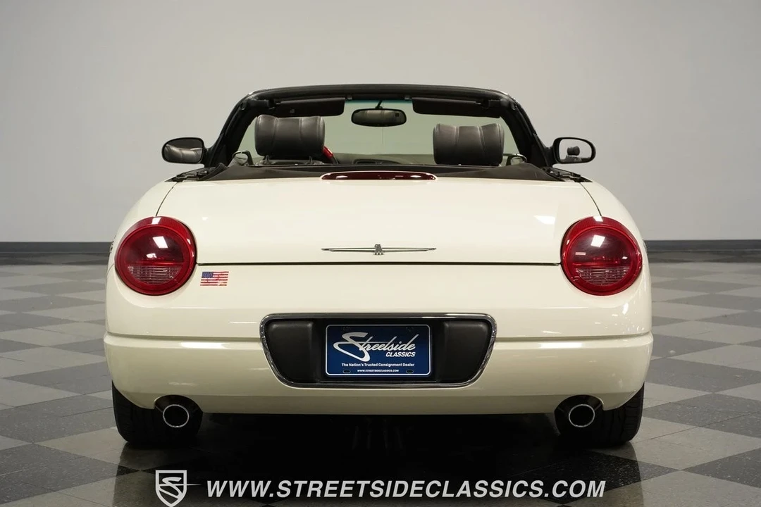 2002 Ford Thunderbird 11th Gen - Image 11 of 21