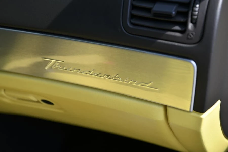 2002 Ford Thunderbird 11th Gen - Image 30 of 31