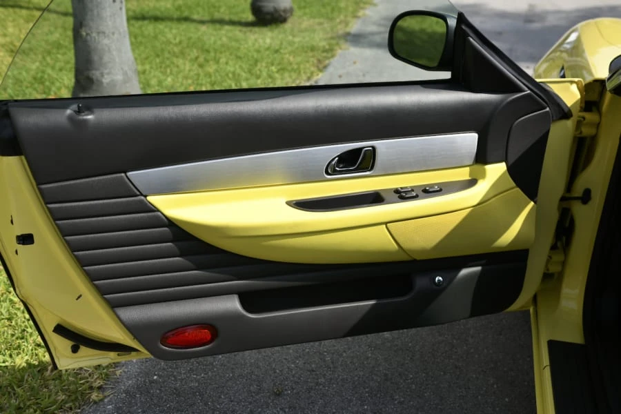 2002 Ford Thunderbird 11th Gen - Image 29 of 31