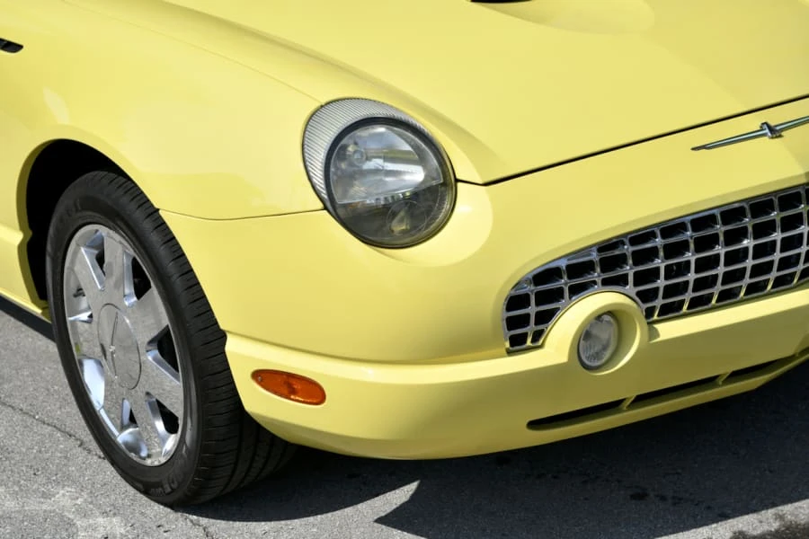2002 Ford Thunderbird 11th Gen - Image 15 of 31