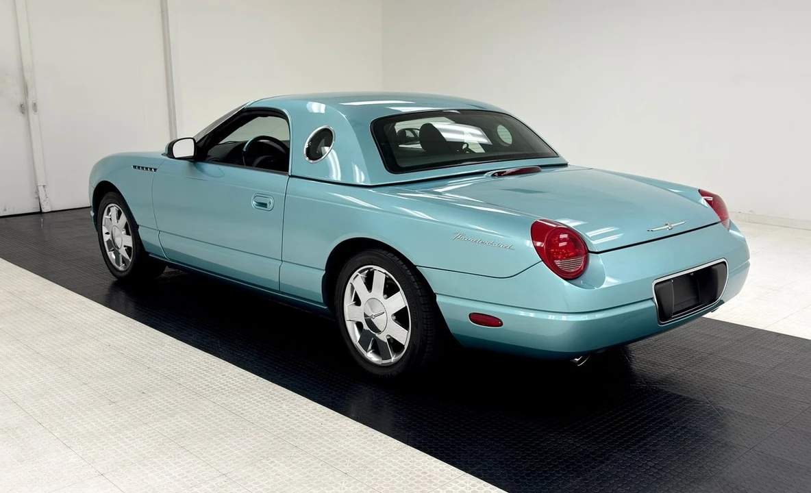 2002 Ford Thunderbird 11th Gen - Image 7 of 21