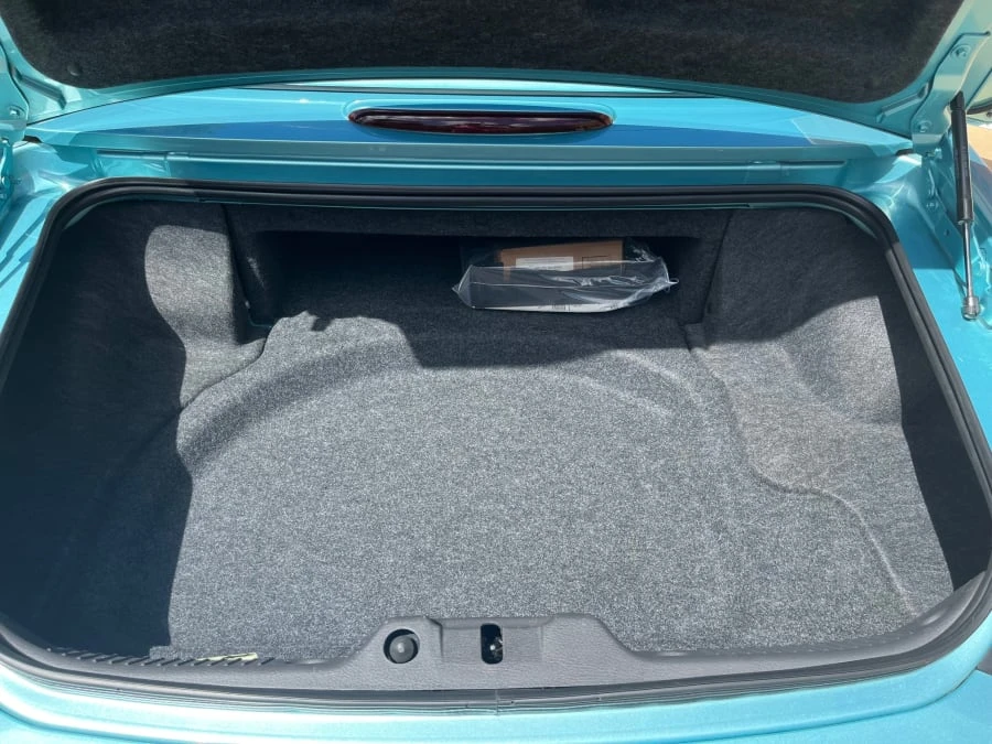 2002 Ford Thunderbird 11th Gen - Image 11 of 11