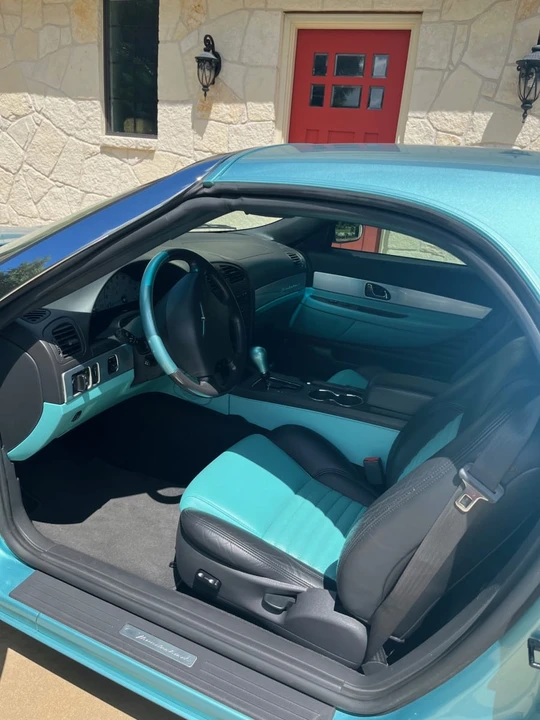 2002 Ford Thunderbird 11th Gen - Image 7 of 11